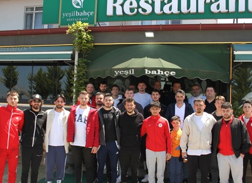 YAĞLIDERESPOR