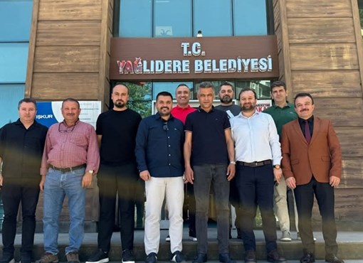 GİRESUN YAĞLIDERELİLER DERNEĞİNDEN BAŞKAN İBAŞA ZİYARET