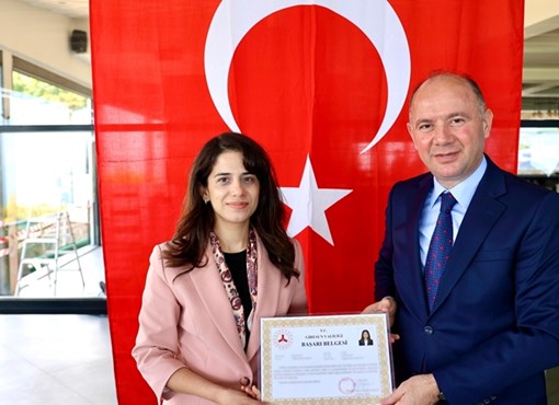 VALİ SERDENGEÇTİ GÖREV YERİ DEĞİŞEN KAYMAKAMLARA BAŞARILAR DİLEDİ