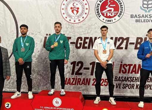 ŞAMPİYONLUĞA BİR YENİSİNİ DAHA EKLEDİ