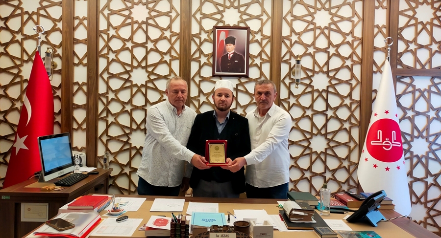 MÜFTÜ AKBAŞA