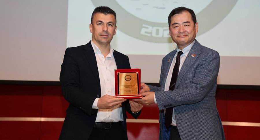 KOCAELİ YAĞLIDERELİLER  DERNEĞİ  JAPON  DEPREM UZMANINI  GEBZE