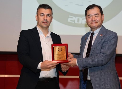 KOCAELİ YAĞLIDERELİLER  DERNEĞİ  JAPON  DEPREM UZMANINI  GEBZE