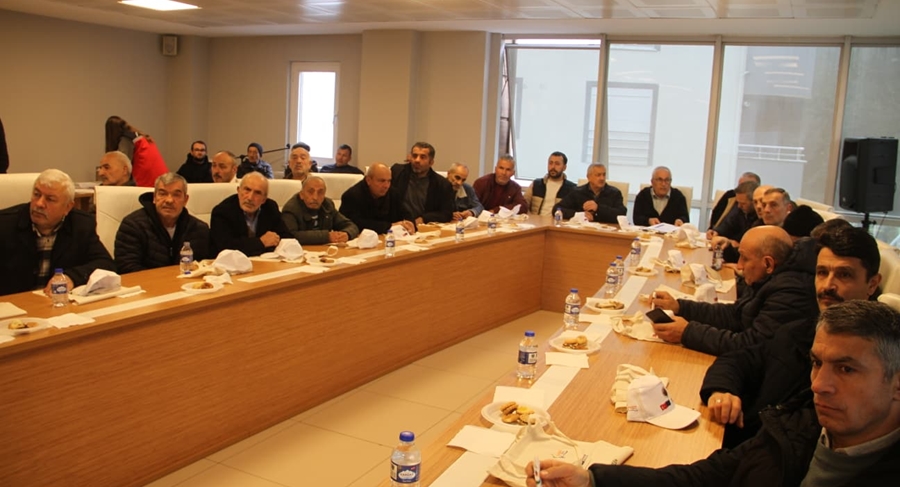 YAĞLIDEREDE ÇİFTÇİLER BİLGİLENDİRİLDİ