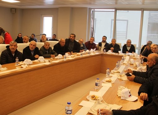 YAĞLIDEREDE ÇİFTÇİLER BİLGİLENDİRİLDİ