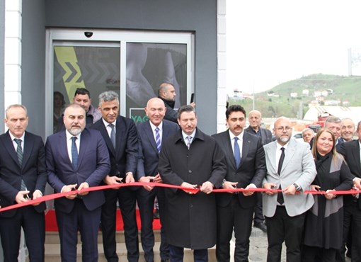 YAĞLIDERE İLÇESİNDE FİTNESS SALONU VE KAPALI YÜZME HAVUZU TÖRENLE HİZMETE AÇILDI