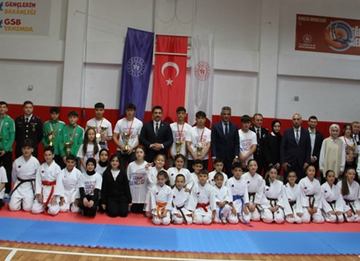 YAĞLIDERE